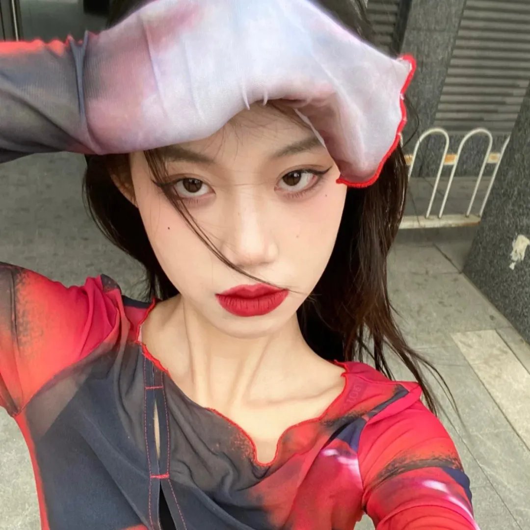 玉女迷春